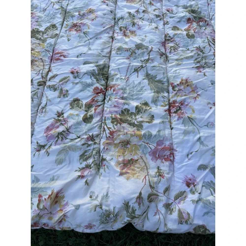 RALPH LAUREN - WENTWORTH FLORAL SATEEN TWIN COMFORTER - VINTAGE PATTERN